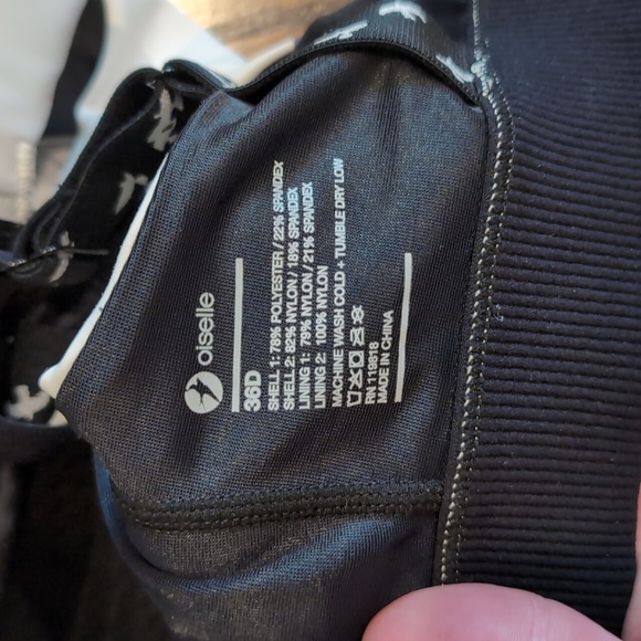 Oiselle Workout Bra - Picture 3 of 4